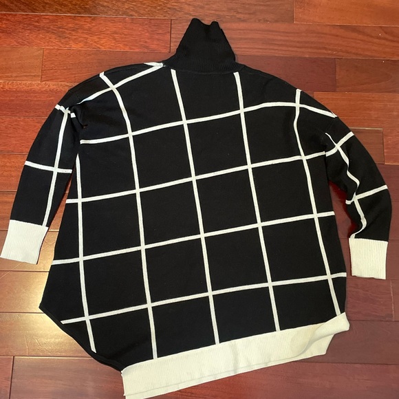 Elena Wang women’s turtle neck sweater size M 80% viscose - Picture 10 of 12